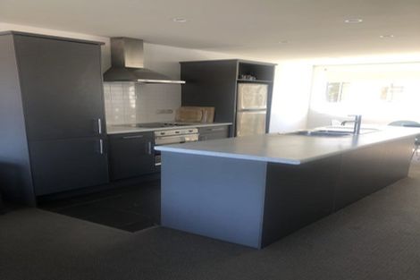 Photo of property in 2/37 Daniell Street, Newtown, Wellington, 6021