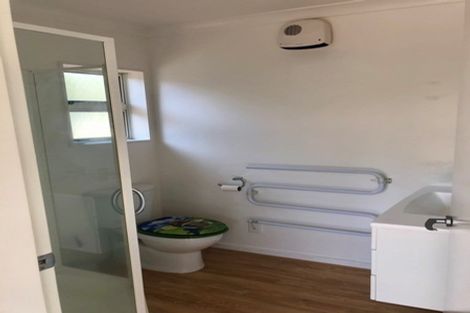 Photo of property in 26b Seddon Street, Waikanae, 5036