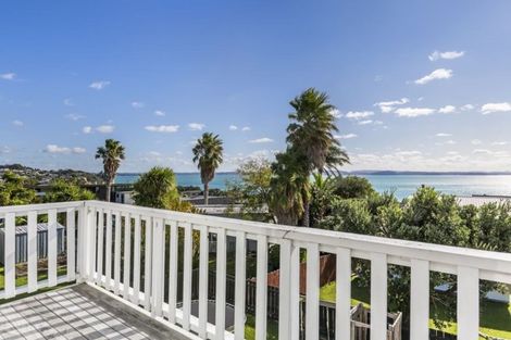 Photo of property in 1354a Whangaparaoa Road, Army Bay, Whangaparaoa, 0930