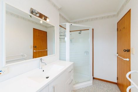 Photo of property in 9 Edgecombe Court, Roslyn, Palmerston North, 4414