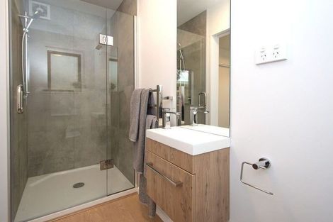 Photo of property in 4/26 Hargest Crescent, Sydenham, Christchurch, 8023