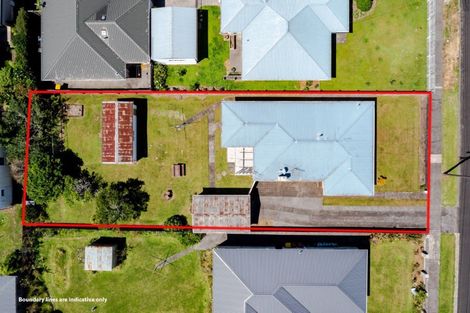 Photo of property in 13 Turakina Street, Merrilands, New Plymouth, 4312