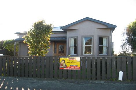 Photo of property in 17 Douglas Street, West End, Palmerston North, 4412