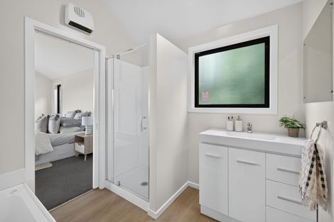 Photo of property in 2/19 Lookaway Place, Huntsbury, Christchurch, 8022