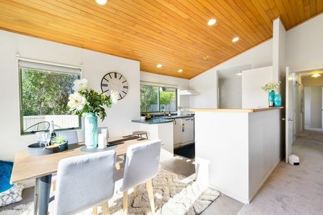 Photo of property in 19 Tiri Road, Manly, Whangaparaoa, 0930