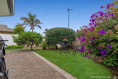 Photo of property in 2 Newport Key, Papamoa Beach, Papamoa, 3118