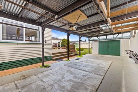 Photo of property in 208 Carrington Street, Vogeltown, New Plymouth, 4310