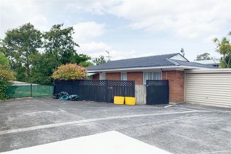 Photo of property in 2/14 Claridge Street, Glen Eden, Auckland, 0602
