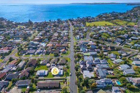 Photo of property in 47a Bay Street, Red Beach, 0932
