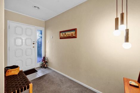 Photo of property in 18 Kowhai Street, Hawera, 4610