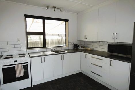 Photo of property in 33 Domett Street, Westport, 7825