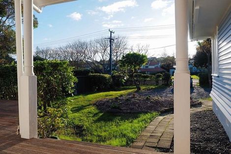 Photo of property in 56 Nile Road, Milford, Auckland, 0620