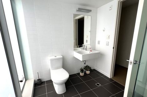 Photo of property in Portal Apartments, 7a/42 Cable Street, Te Aro, Wellington, 6011