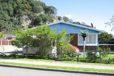 Photo of property in 10 Matirerau Street, Whakatane, 3120