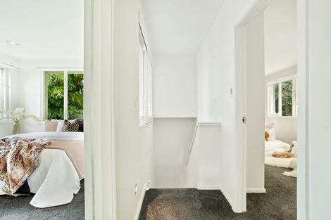 Photo of property in 1 Huia Road, Titirangi, Auckland, 0604