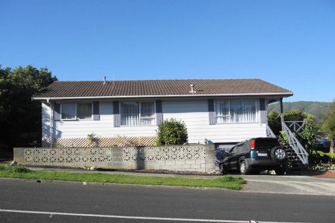 Photo of property in 52 Lord Street, Stokes Valley, Lower Hutt, 5019