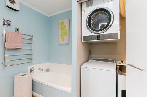 Photo of property in 38a Agra Crescent, Khandallah, Wellington, 6035