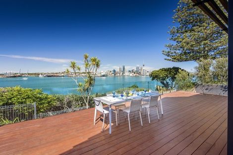 Photo of property in 79a Stanley Point Road, Stanley Point, Auckland, 0624