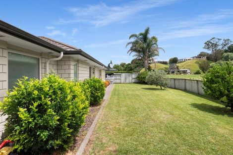 Photo of property in 8a Cannell Farm Drive, Te Puke, 3119