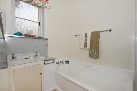 Photo of property in 8 Marsden Place, Kensington, Whangarei, 0112