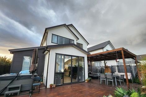 Photo of property in 24 Ascent Street, Flat Bush, Auckland, 2019