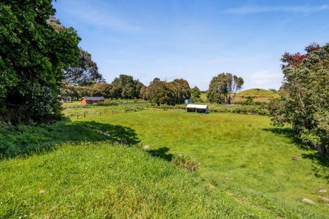 Photo of property in 18 Cumming Street, Okato, 4335