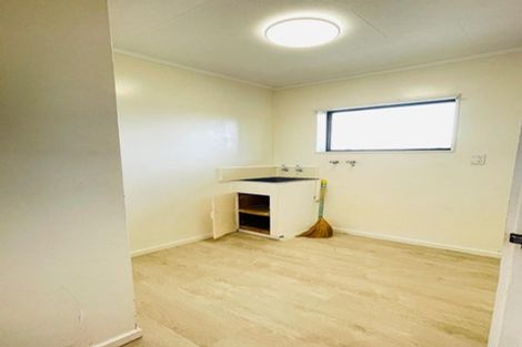 Photo of property in 1/2 Jutland Road, Manurewa, Auckland, 2102