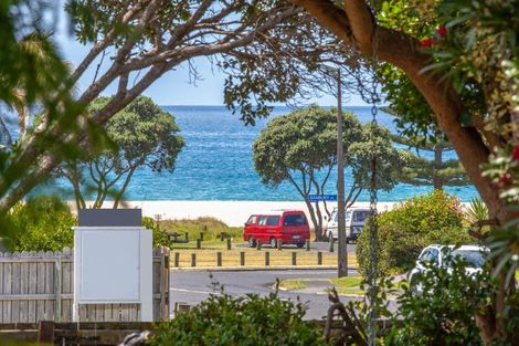 Photo of property in 205 Onemana Drive, Onemana, Whangamata, 3691