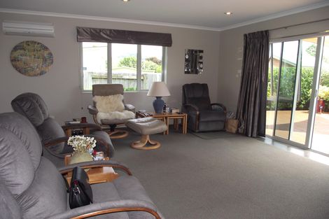 Photo of property in 9 Longboard Drive, Waihi Beach, 3611