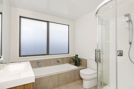 Photo of property in 2a Laing Place, Otumoetai, Tauranga, 3110