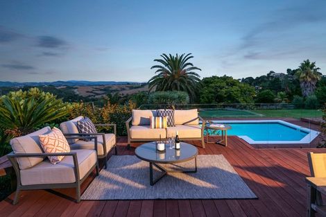 Photo of property in 141 Point View Drive, East Tamaki Heights, Auckland, 2016