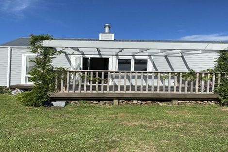 Photo of property in 22 Woven Stone Way, Ohau, Levin, 5570