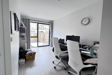 Photo of property in 7 Desalt Drive, Hobsonville, Auckland, 0616