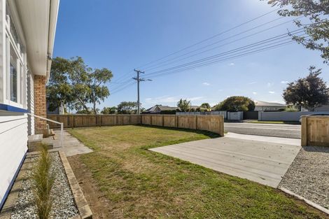 Photo of property in 164 Mangorei Road, Merrilands, New Plymouth, 4312