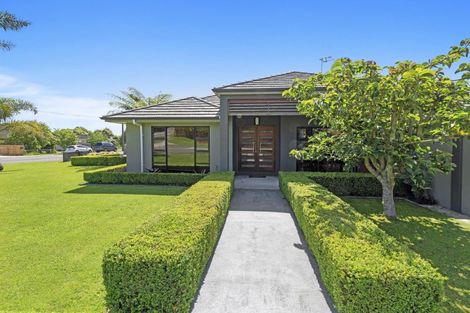 Photo of property in 36 Kawiu Road, Levin, 5510