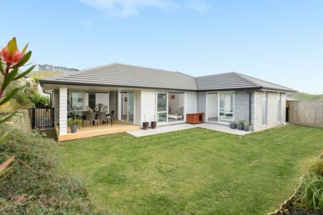 Photo of property in 22 Ballintoy Park Drive, Welcome Bay, Tauranga, 3175