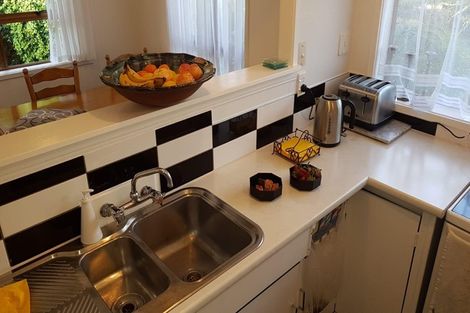 Photo of property in 2/34 Teal Crescent, Beach Haven, Auckland, 0626