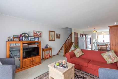 Photo of property in 5/31 Mana Avenue, Titahi Bay, Porirua, 5022