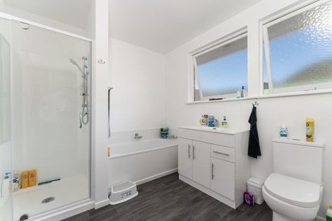 Photo of property in 18b Nelson Square, Picton, 7220