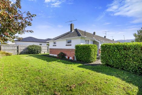 Photo of property in 2/756 Fergusson Drive, Elderslea, Upper Hutt, 5018