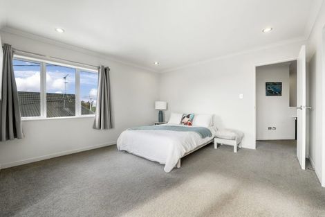 Photo of property in 145 Manuka Road, Bayview, Auckland, 0629