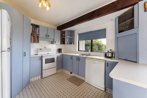 Photo of property in 13 Ponderosa Place, Opunake, 4616