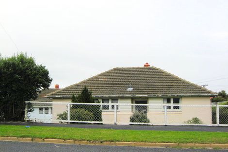 Photo of property in 143 Riselaw Road, Calton Hill, Dunedin, 9012