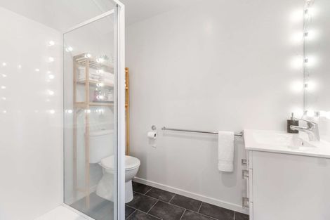 Photo of property in 30 Ipukarea Street, Weymouth, Auckland, 2103