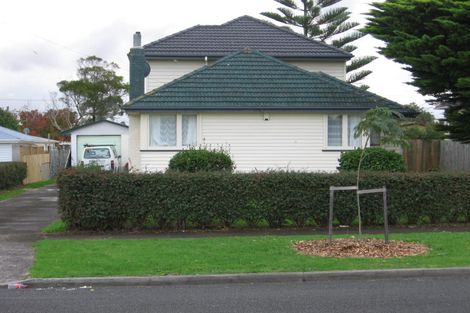 Photo of property in 28 Seddon Avenue, Papatoetoe, Auckland, 2104