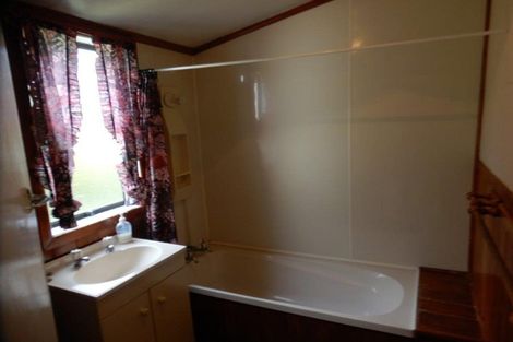 Photo of property in 16 Erin Street, Hawera, 4610