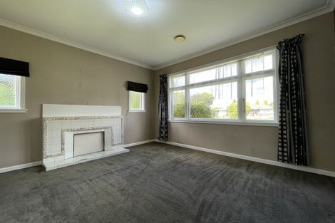 Photo of property in 9 East Street, Terrace End, Palmerston North, 4410