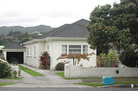Photo of property in 6 Green Street, Epuni, Lower Hutt, 5011