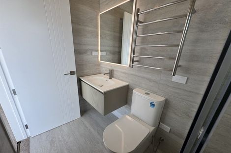 Photo of property in 32 Ridgehill Rise, Flat Bush, 2019