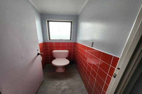 Photo of property in 2/8 Silver Road, Weymouth, Auckland, 2103